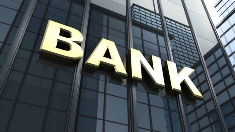 مسؤولية البنك عن المستندات المشترطة في عقد الاعتماد المستندي
